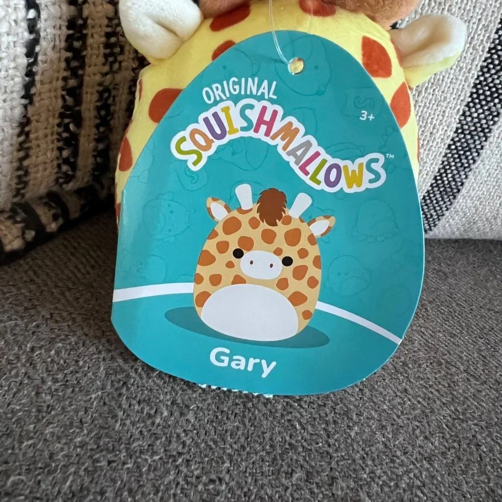 NWT 3” Gary the Giraffe Squishmallow Clip - Picture 4 of 6